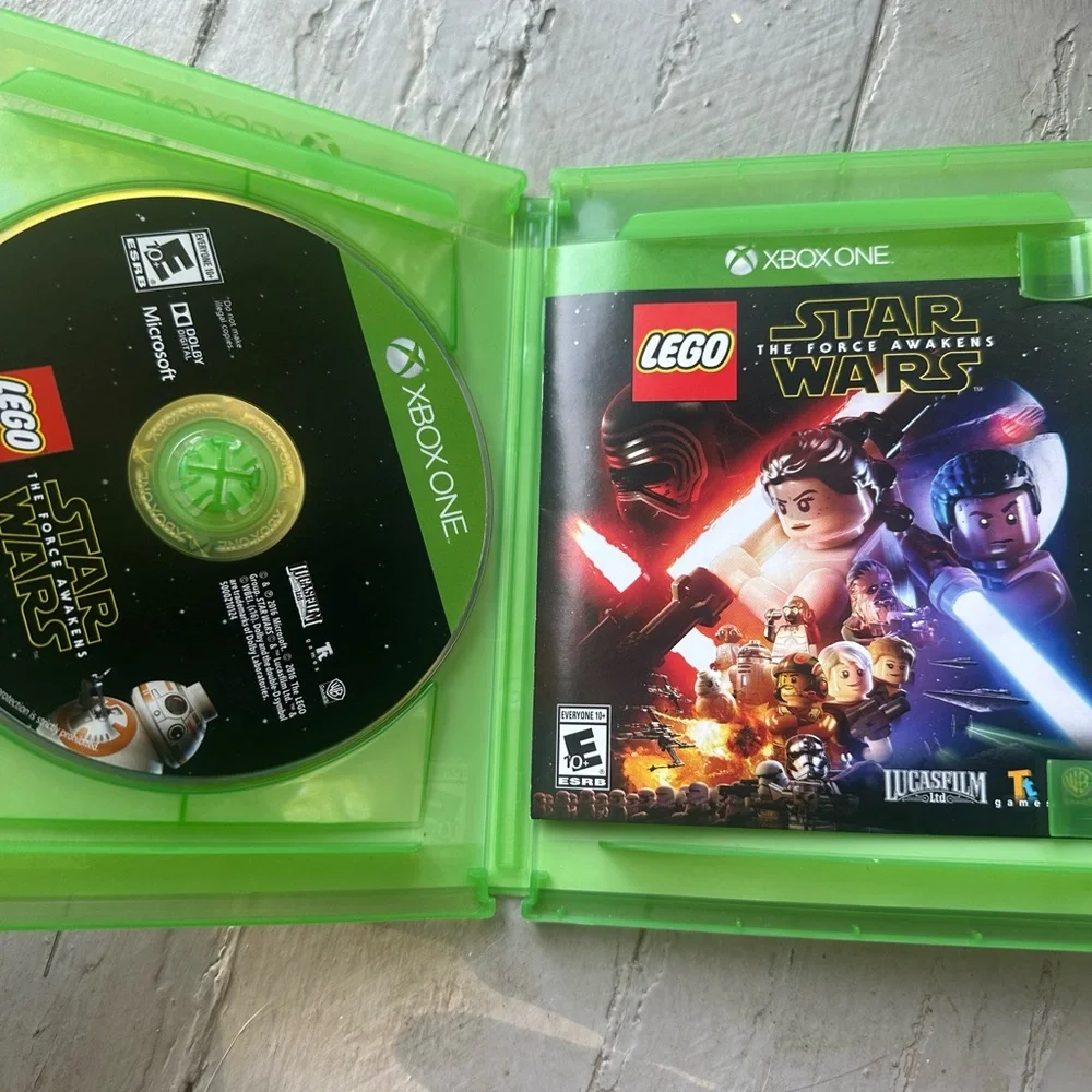 Microsoft Xbox One Video Game Collection - Green Cases